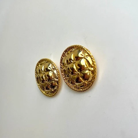 Quilted Gold Cushion Clip Ons - Image 2