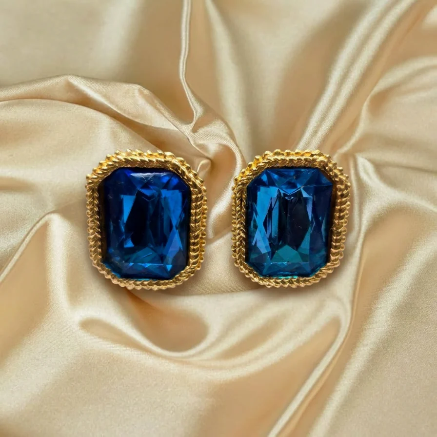 Vintage Emerald-Cut Blue Crystal Earrings - Image 5