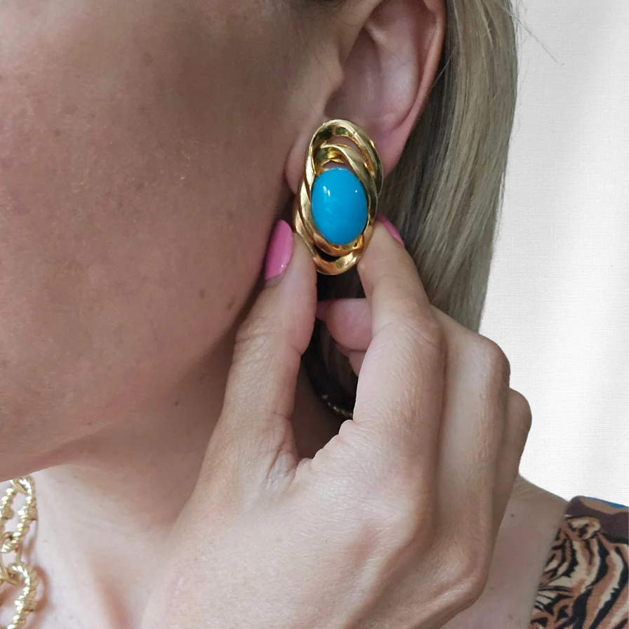 Vintage Gold Tone andTurquoise Oval Earrings - Image 3